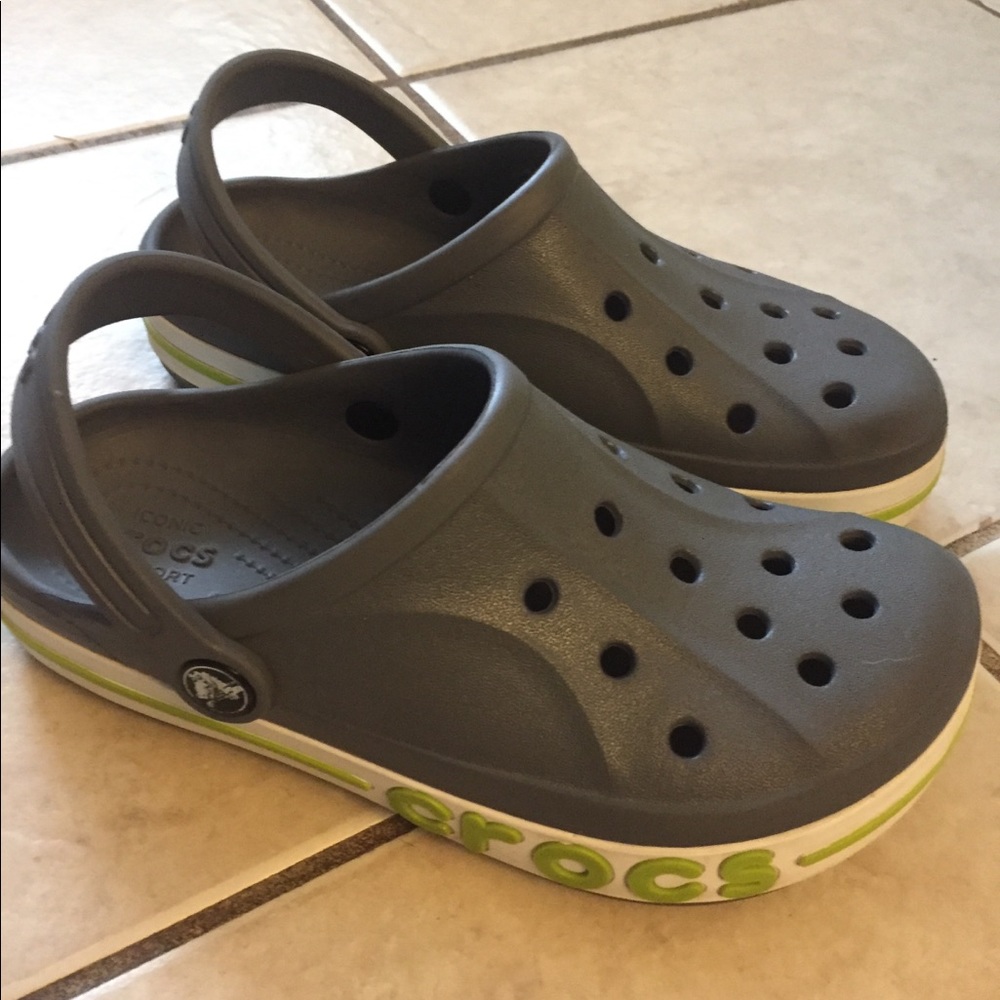 Boys Crocs size J2